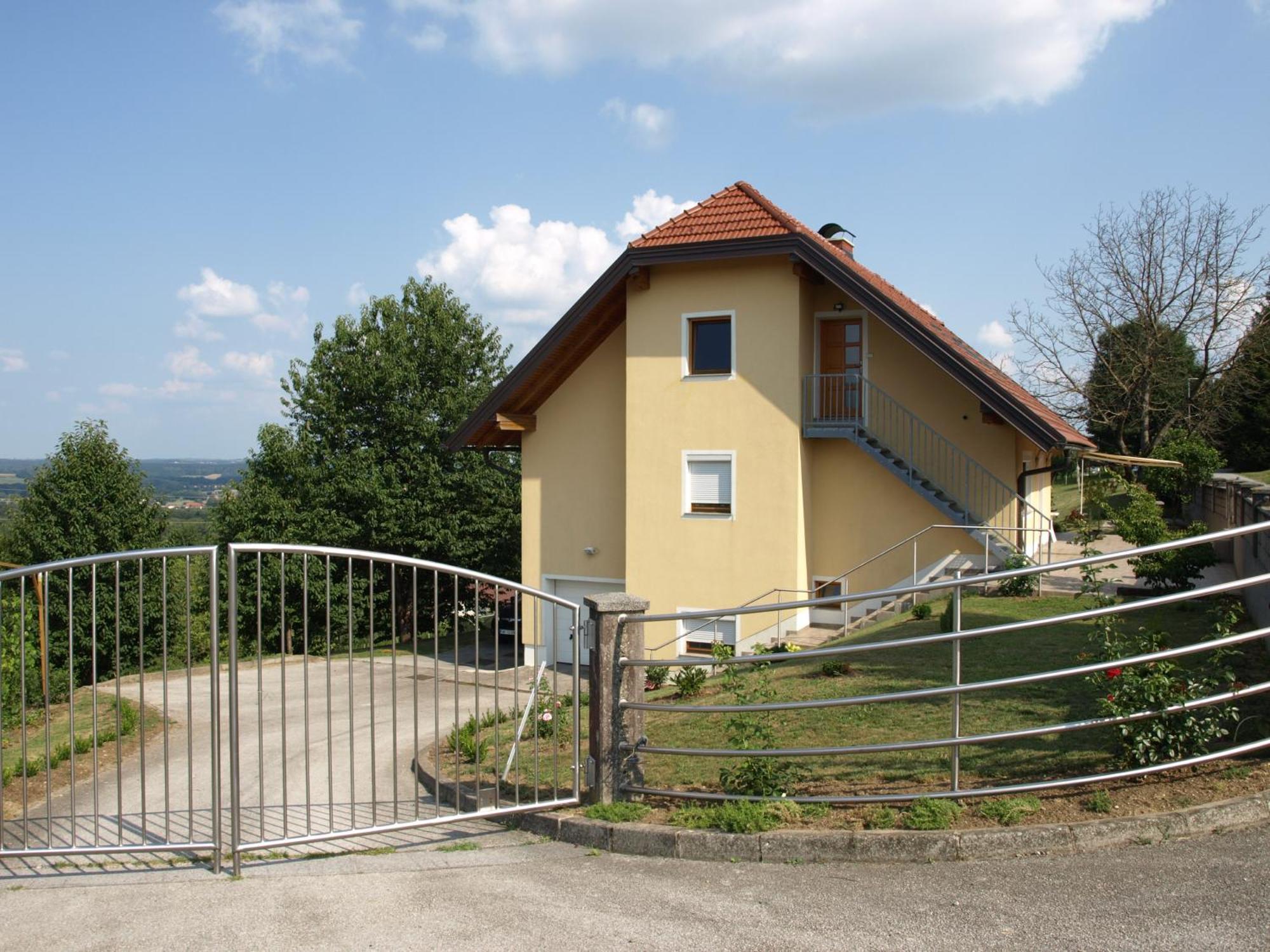 Visota Apartment Ptuj